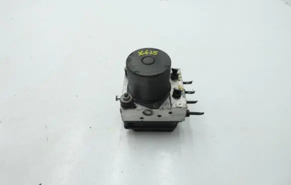 Audi A4 S4 B7 8E 8H ABS Pump 8E0910517J 8E0614517BH