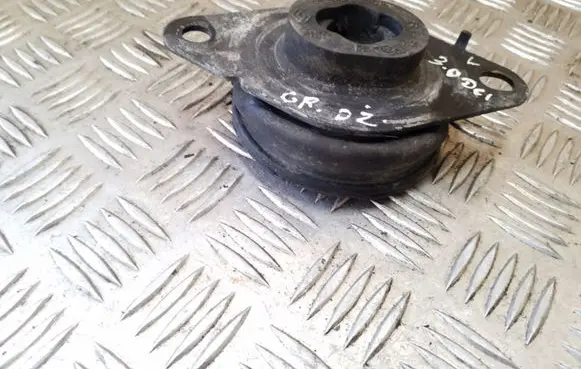 Renault Espace - Grand espace IV Gearbox mount 8200000018