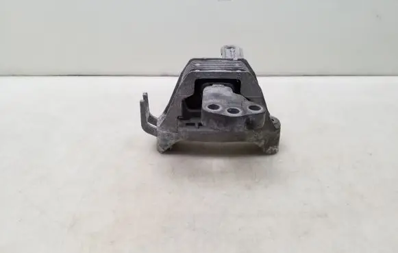 Opel Astra J Engine mounting bracket 13248476
