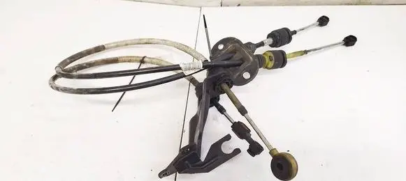 Ford Focus Gear shift cable linkage 