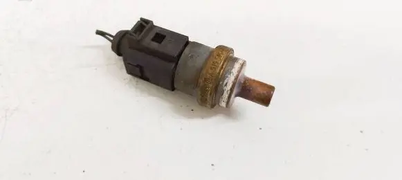 Skoda Octavia Mk2 (1Z) Coolant temperature sensor 06A919501A