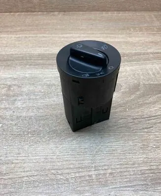 Volkswagen PASSAT B5 Light switch 1C0941531