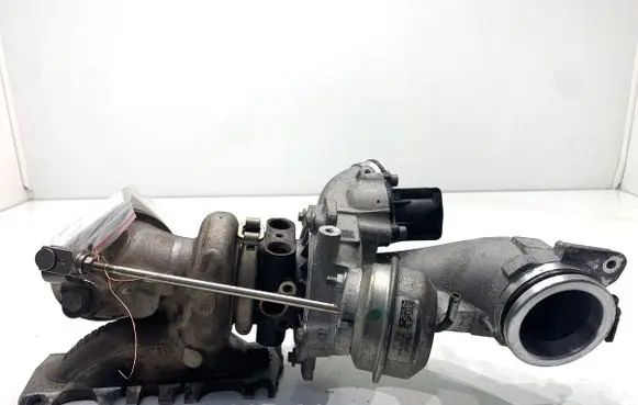 Mercedes-Benz C W205 Turbo A2760901580