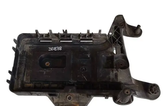 Volkswagen Golf V Battery box tray 1K0915333C