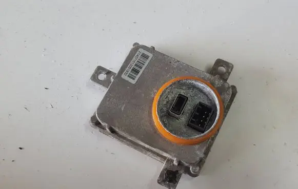 Audi A3 S3 8V Headlight ballast module Xenon 8K0941597B