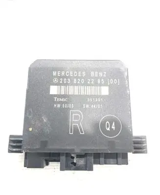 Mercedes-Benz C W203 Door control unit/module 351391 2038202285