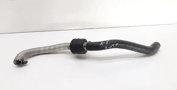BMW X5 E53 Engine coolant pipe/hose 6910575