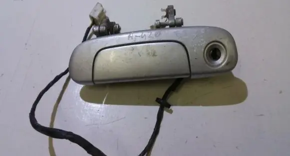 Mazda 323 F Front door exterior handle