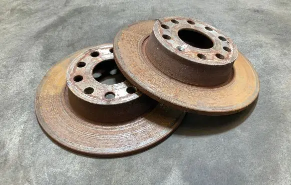 Volkswagen Golf VII Rear brake disc