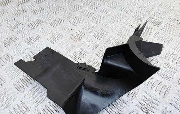 Ford Kuga I Intercooler air guide/duct channel 8V418326AA