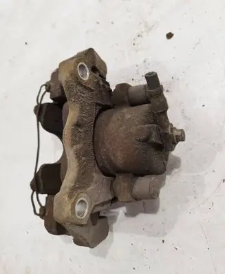 Opel Zafira B Front brake caliper