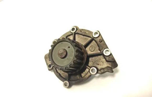 Volvo XC60 Water pump 31293456 C211N081