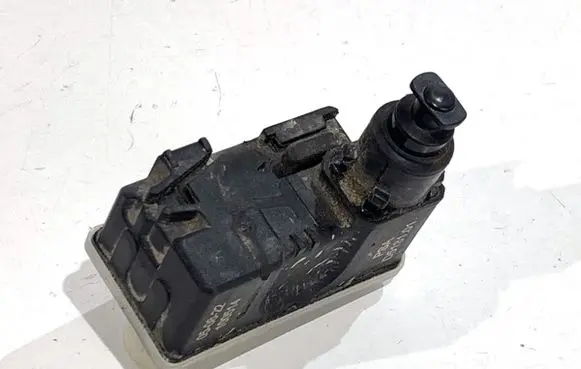 Opel Corsa F Other exterior part D513101