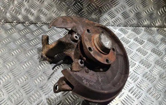 Audi A4 S4 B6 8E 8H Rear wheel hub