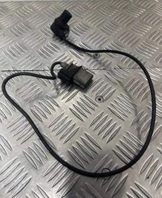Audi A3 S3 8P Crankshaft position sensor 0281002223