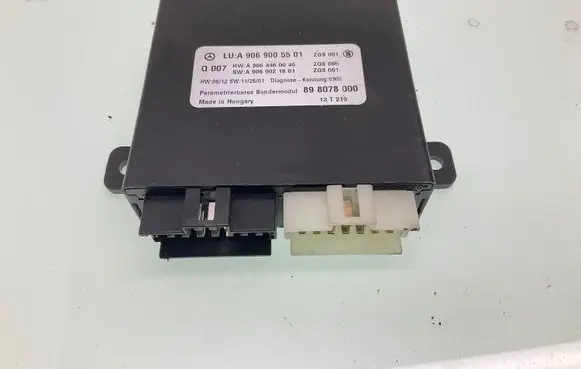 Mercedes-Benz Sprinter W906 Comfort/convenience module A9069005501 A9069021801 A9064460046