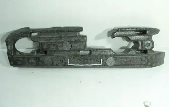 Mercedes-Benz C W203 Front bumper foam support bar A2038853537