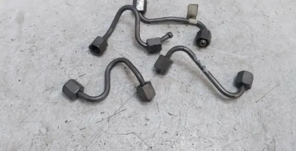 Mercedes-Benz E W212 Fuel injector supply line/pipe 