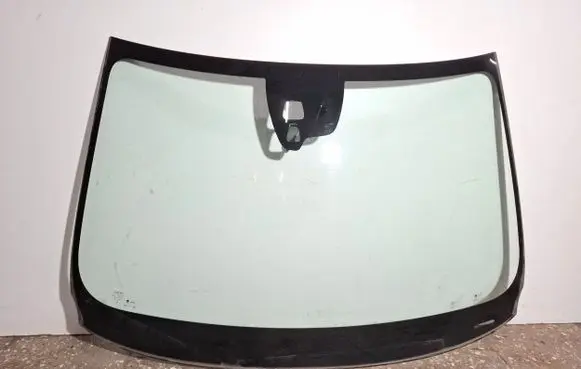Volvo V60 Front windscreen/windshield window 30799660 43R00342