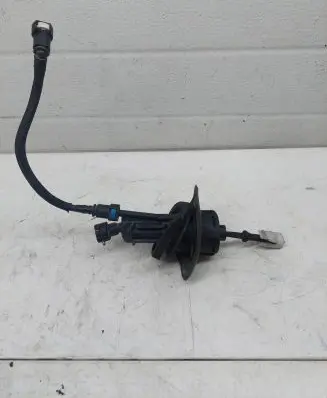 Mazda 5 Clutch master cylinder 3M517A543AE