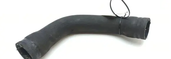 Mercedes-Benz Vito Viano W639 Engine coolant pipe/hose
