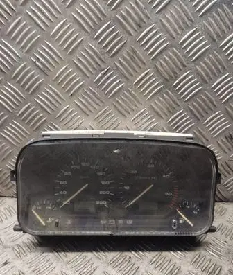 Volkswagen Golf III Speedometer (instrument cluster) 1h6919033b