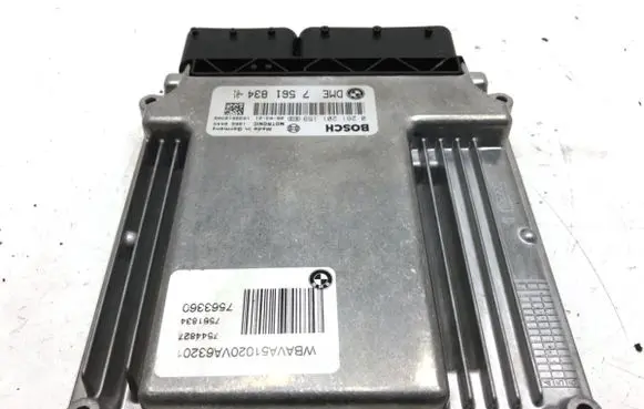 BMW 3 E90 E91 Engine control unit/module ECU 7561834