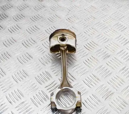 Toyota Yaris Piston 