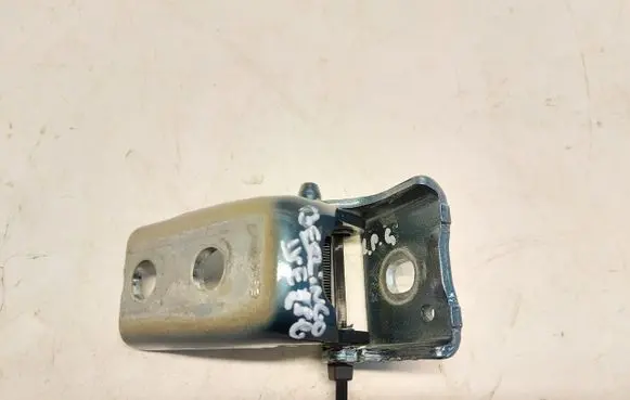 Peugeot 3008 III Front door upper hinge CITBER4