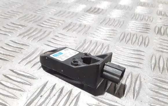 Honda Accord Airbag deployment crash/impact sensor 77930SEGE812M1