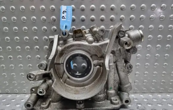 Ford Mondeo MK V Oil pump BM5G-6600