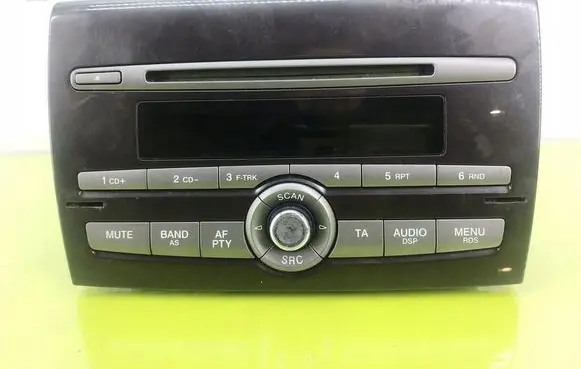 Fiat Bravo Radio/CD/DVD/GPS head unit 735451941