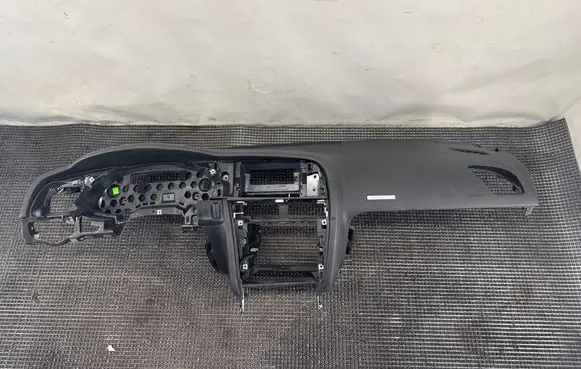 Audi A5 Sportback 8TA Dashboard 8T1857041F 8T1857069