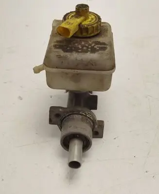 Audi A3 S3 8L Master brake cylinder 1j1611349