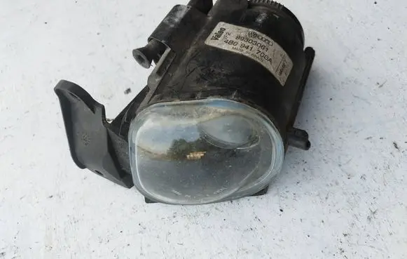 Audi A6 S6 C5 4B Front fog light 4B0941700A 89303061