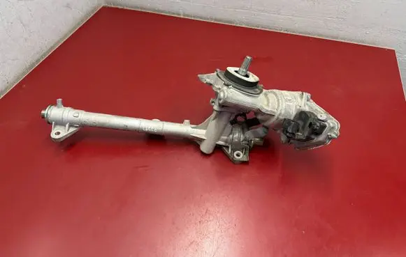 BMW X1 U11 Steering rack 5A8FEA1 32105A8FEA1