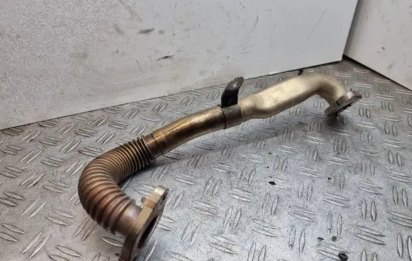 Renault Laguna III EGR valve line/pipe/hose 8200840347
