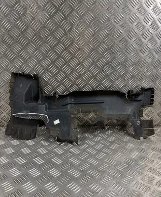 Peugeot 3008 II Intercooler air guide/duct channel 9813328780