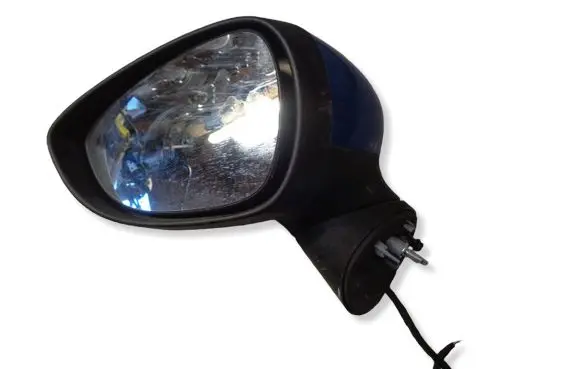 Ford Fiesta Front door electric wing mirror 