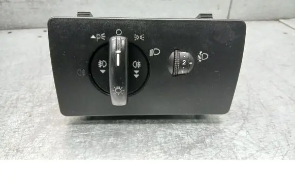 Ford Mondeo Mk III Other switches/knobs/shifts 1S7T13A024BB