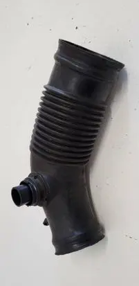 Audi A6 S6 C6 4F Air intake duct part 06E129629E
