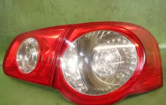 Volkswagen PASSAT B6 Rear/tail lights
