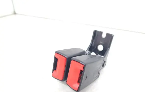 Ford Fiesta Middle seatbelt buckle (rear) 34026067A