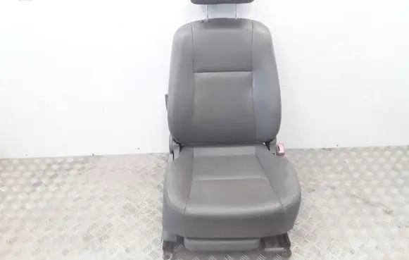 Front passenger seat