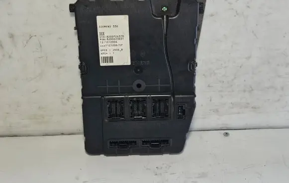 Renault Megane II Comfort/convenience module 8200724370 8200623831