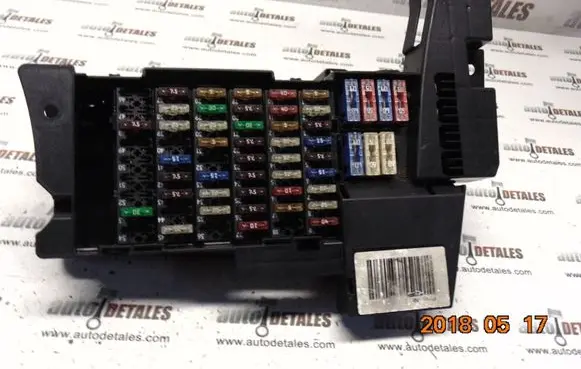 Mercedes-Benz A W169 Fuse module A1695451740