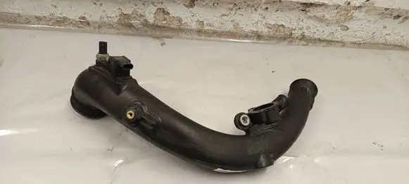 Maserati Grecale Air intake hose/pipe 00500535770