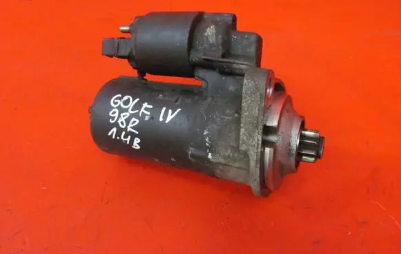 Volkswagen Golf IV Starter motor GOLFIVROZRUSZNIK