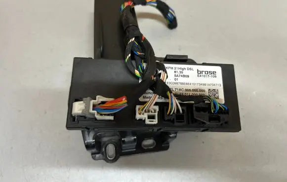 BMW iX Tailgate/trunk control unit/module 5A74B09