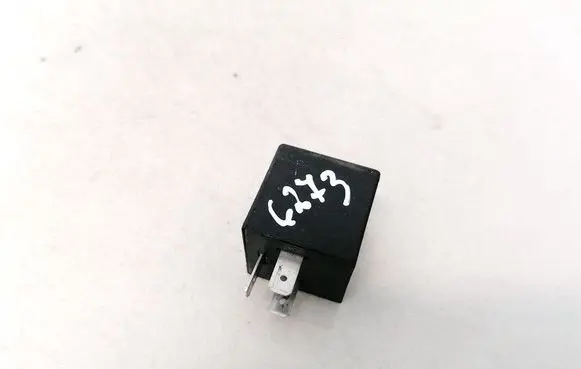 Volkswagen Golf II Other relay 191953227A 70919